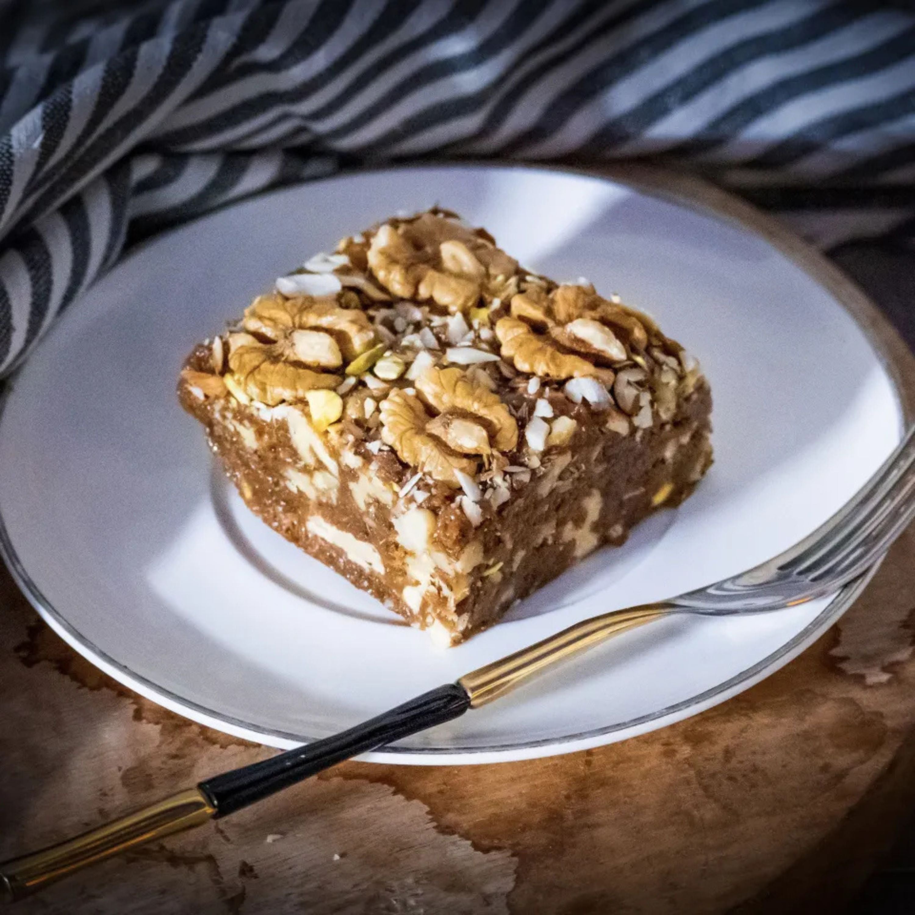 Premium Akhroti Sohan Halwa - Traditional Sweet Delight